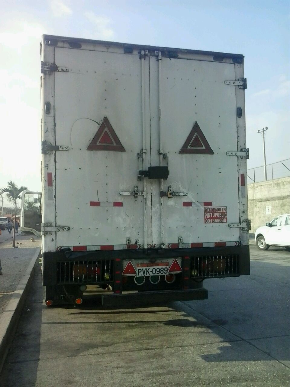 FurgonConCandadoSatelital